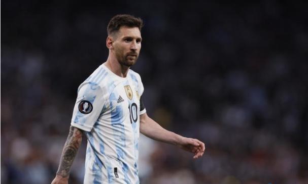 东川路小学书记彭玉光：孩子不必拼命赶路，学校不必急着催熟 | 独家